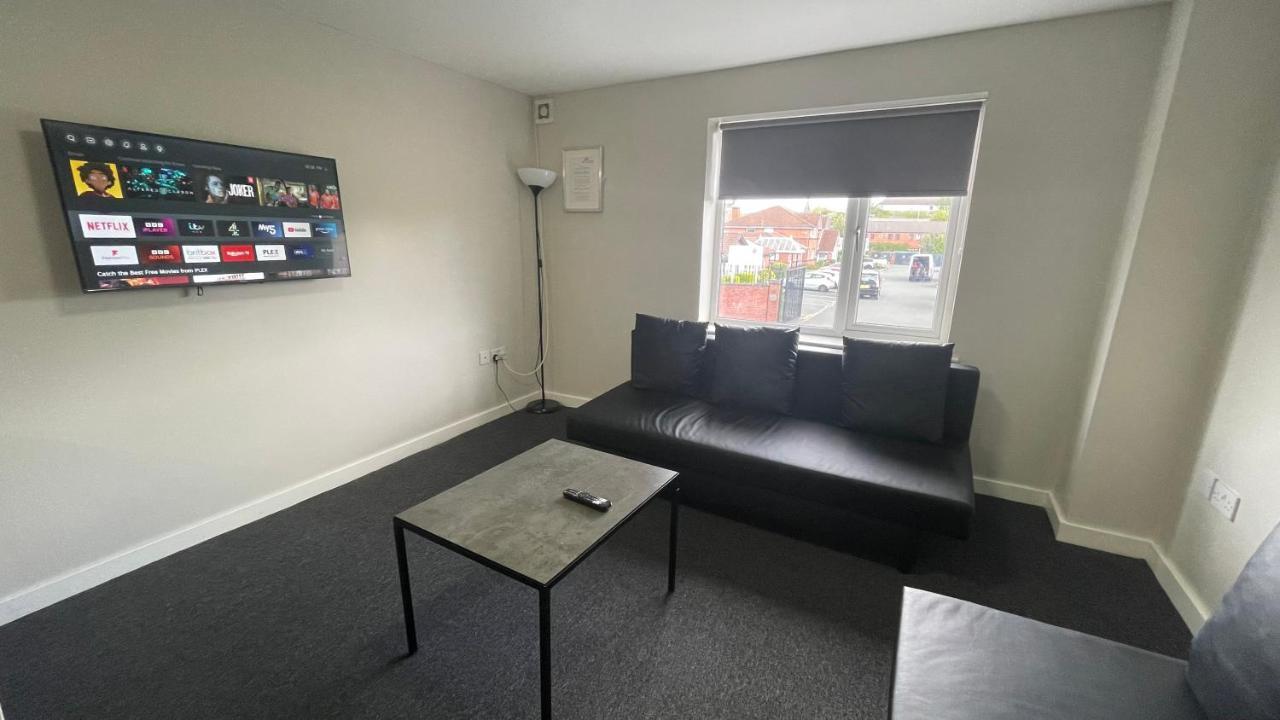 Mays Apartments - 102 Mill Street, Free Parking, 2 Minute Walk To Baltic Market And City Centre - Apartments Sleep 1-10 Guests Liverpool Dış mekan fotoğraf