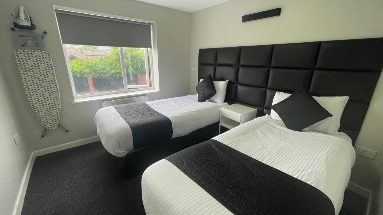 Mays Apartments - 102 Mill Street, Free Parking, 2 Minute Walk To Baltic Market And City Centre - Apartments Sleep 1-10 Guests Liverpool Dış mekan fotoğraf