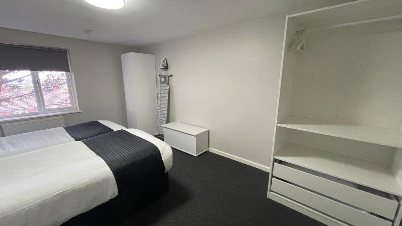 Mays Apartments - 102 Mill Street, Free Parking, 2 Minute Walk To Baltic Market And City Centre - Apartments Sleep 1-10 Guests Liverpool Dış mekan fotoğraf